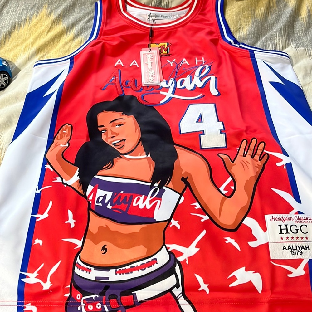 Red, white, and, blue Aaliyah jersey and matching shorts never been worn